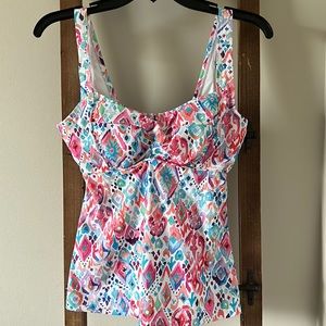 Tankini bathing suit top. Multi color. Size 32D/34C. Clasp closure on back.